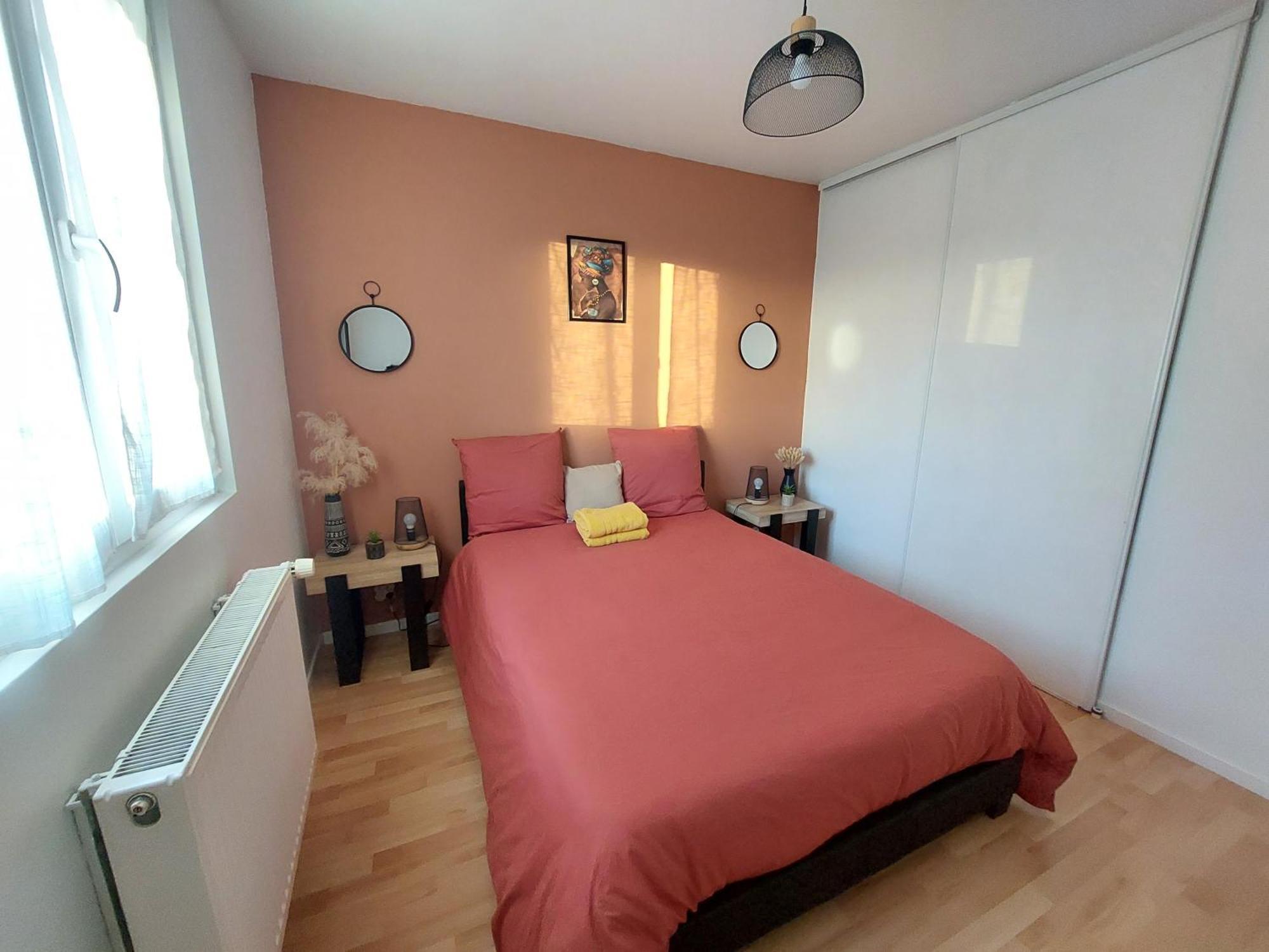 Ferienwohnung Le Chic Ethnic Dreux Exterior foto